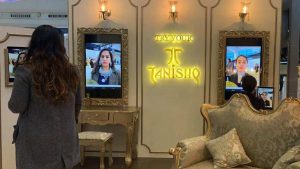 Tanishq unveils First Augmented Reality Experience Zones; Launches Virtual Jewelry Try-Ons At Airports